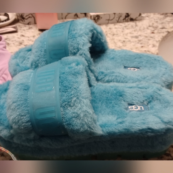 Blue ugg slip ons - Picture 1 of 4
